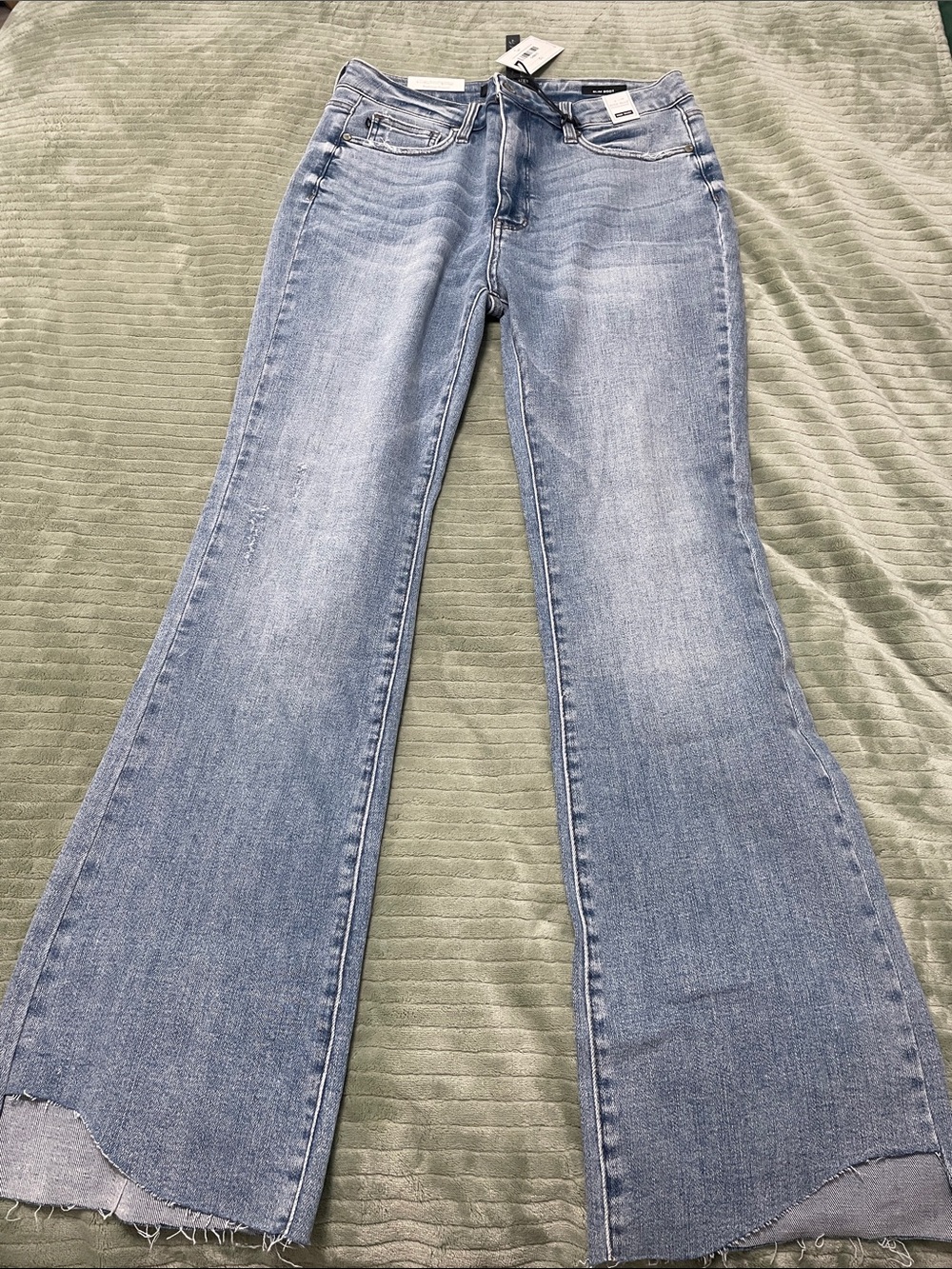NWT 13 Judy Blue tummy control bootcut